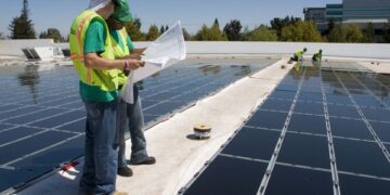 MONTAJE Y MANTENIMIENTO DE INSTALACIONES SOLARES FOTOVOLTAICAS