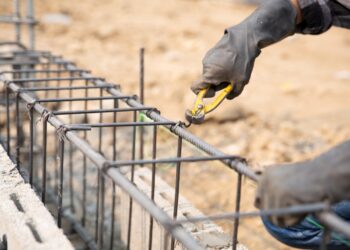 ELABORACIÓN DE REFRESCOS Y AGUAS DE BEBIDAS ENVASADAS