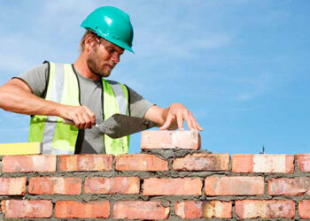 ELABORACIÓN DE REFRESCOS Y AGUAS DE BEBIDAS ENVASADAS