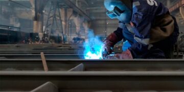 DISEÑO DE CALDERERIA Y ESTRUCTURAS METALICAS