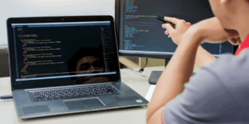 PRODUCCIÓN PORCINA DE REPRODUCCIÓN Y CRÍA